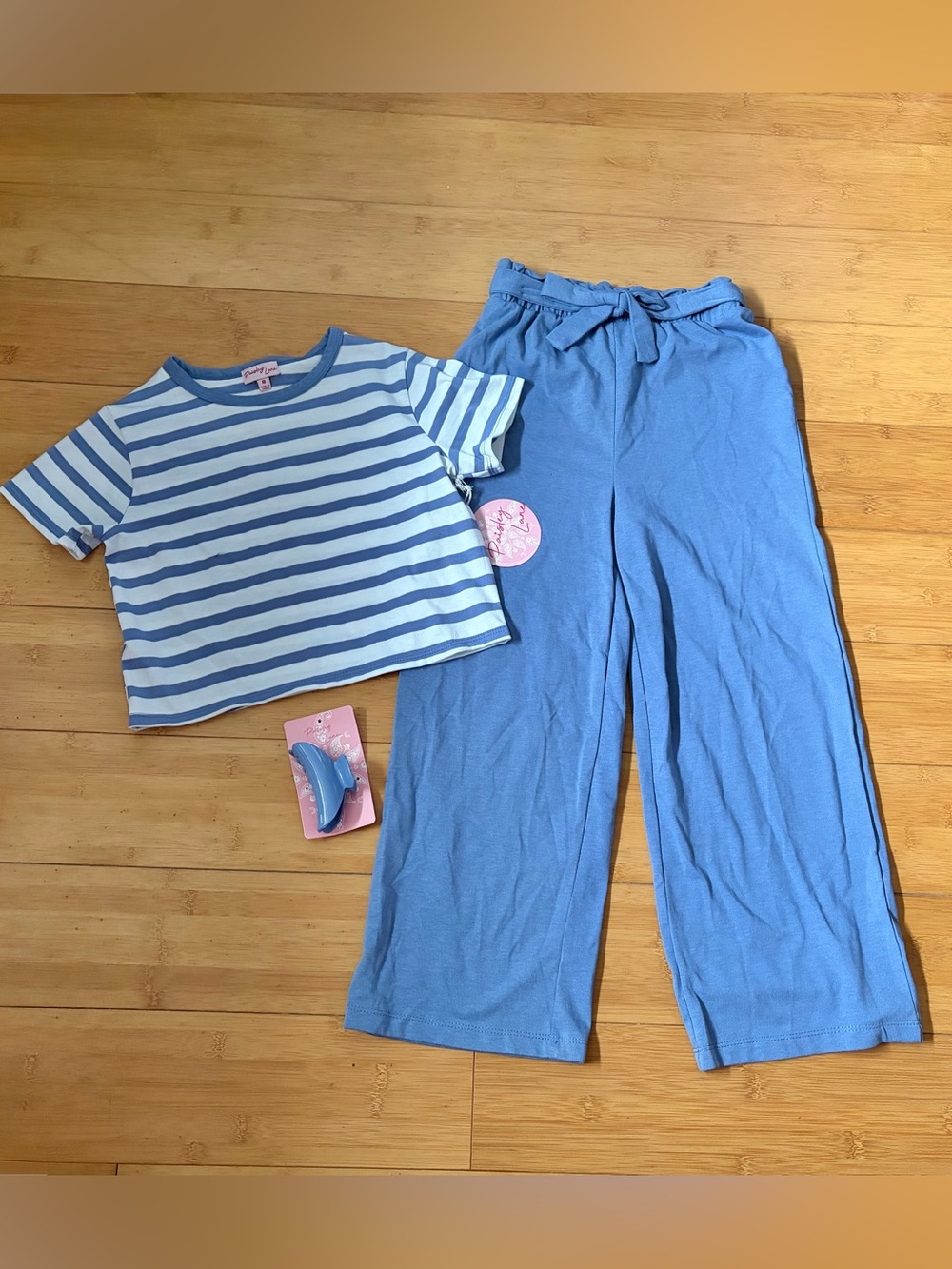 NWT Girl’s Size 8 Blue Striped Outfit - Top Tee & Solid Wide Leg Blue Pants Set